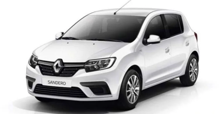 Económico — Renault Sandero o similar, para alquilar en Bariloche